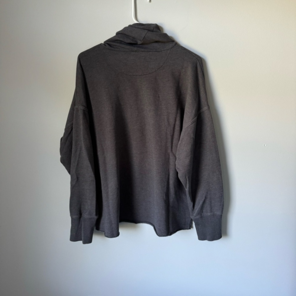 aerie turtleneck knit in dark grey - Picture 2 of 3